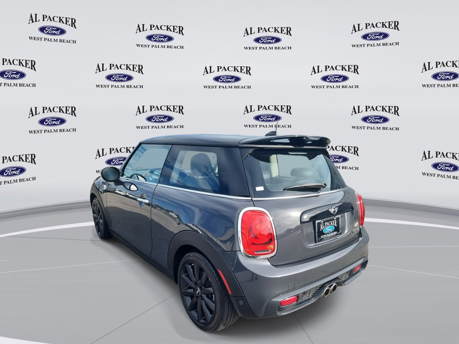 Used 2015 MINI Cooper S image 3