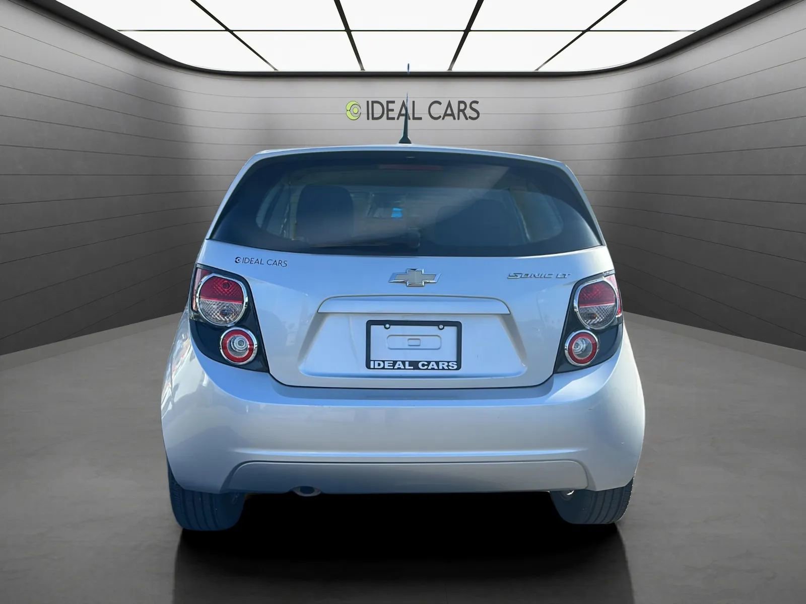 Used 2012 Chevrolet Sonic LT FWD image 5