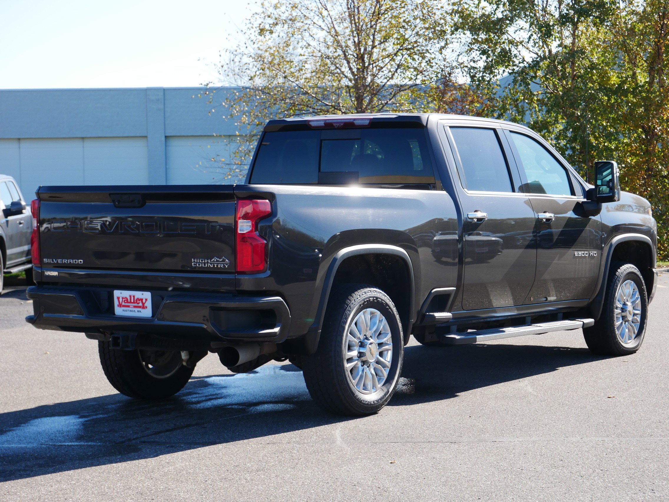 Used 2021 Chevrolet Silverado 2500 High Country w/ Z71 Off-Road Package image 7