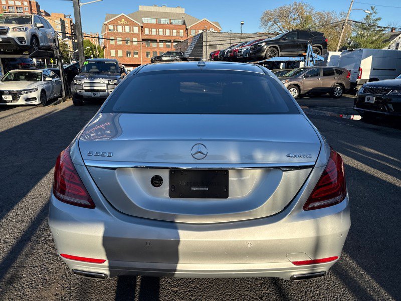 Used 2015 Mercedes-Benz S 550 4MATIC Sedan image 10