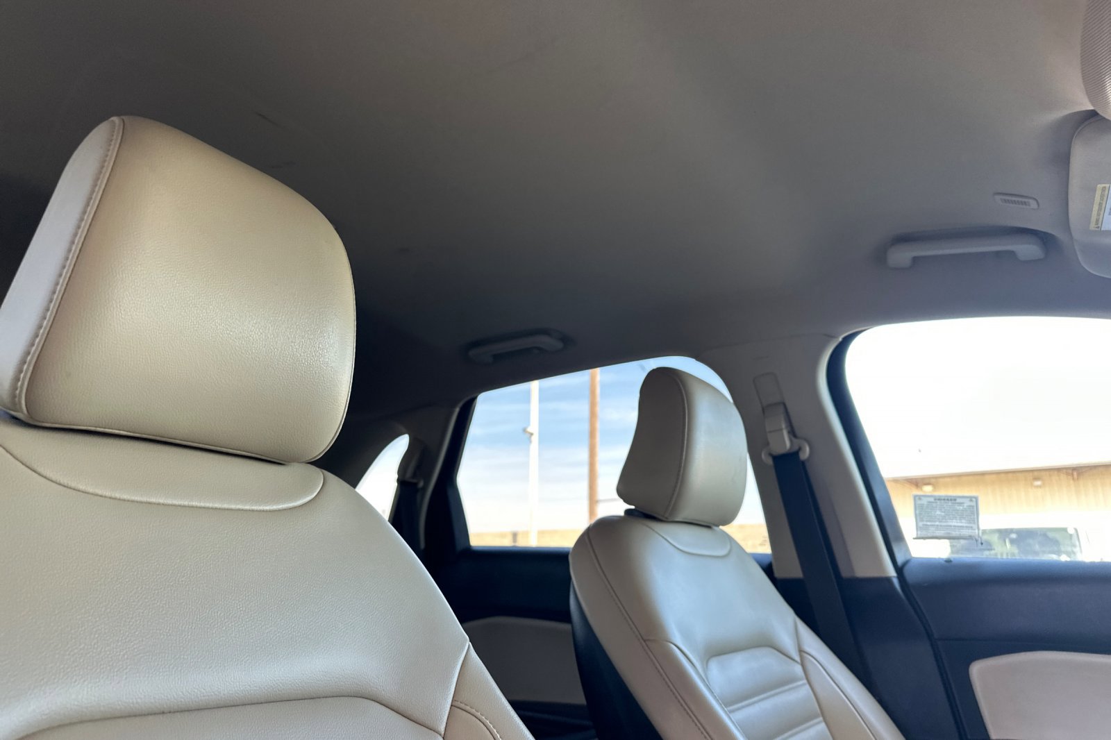 Used 2021 Ford Edge SEL w/ Cargo Accessory Package image 17