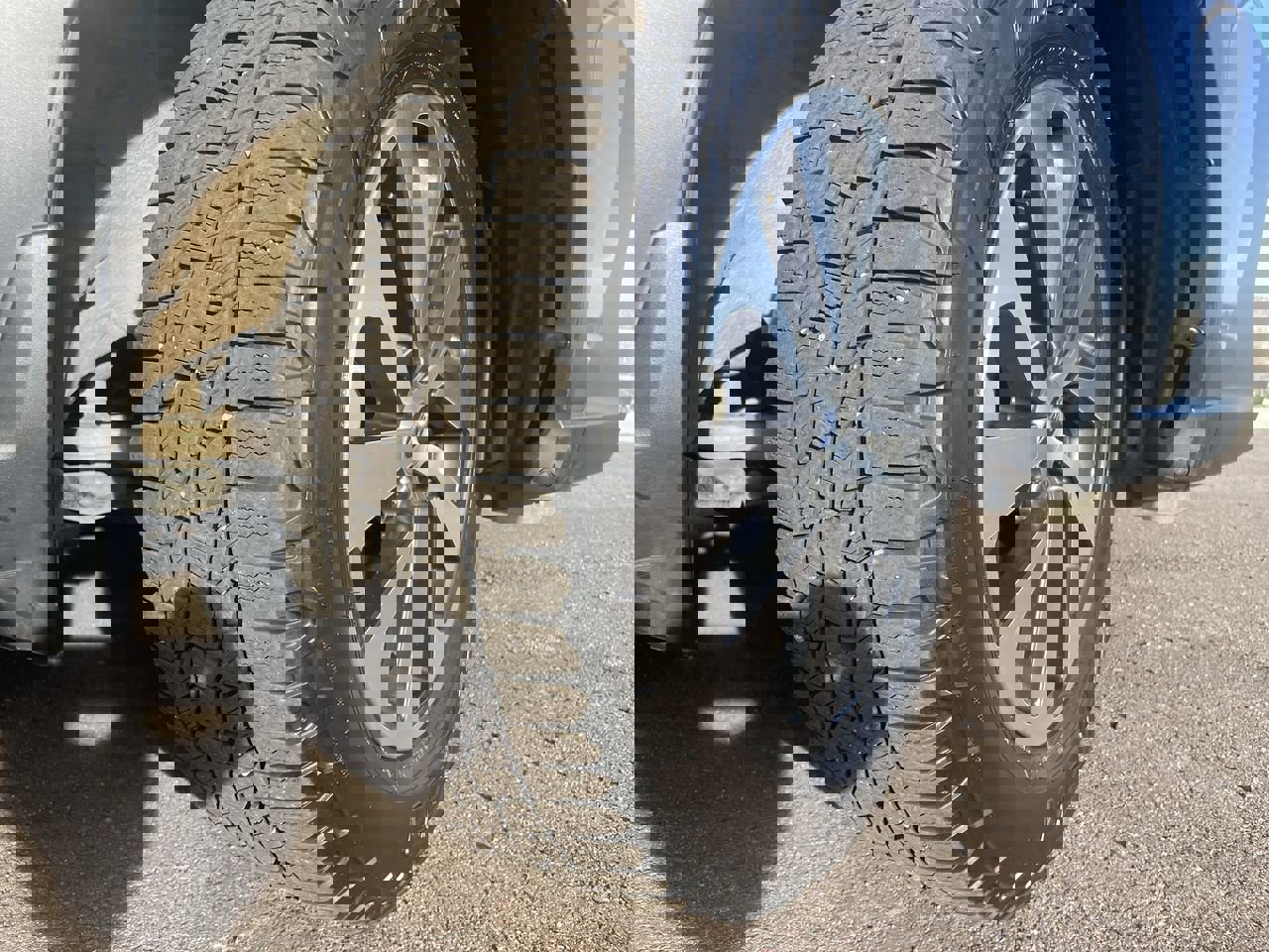 Used 2024 Subaru Outback Premium image 9