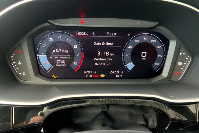 Used 2024 Audi Q3 2.0T Premium image 23