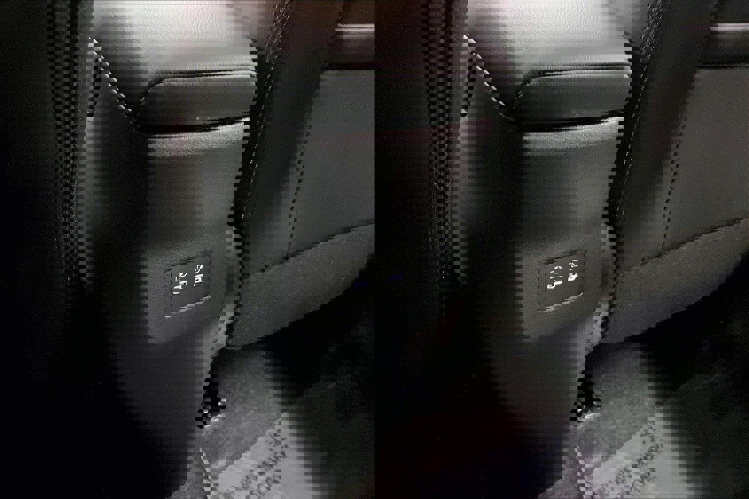 New 2025 Nissan Kicks SR w/ SR Premium Package image 61