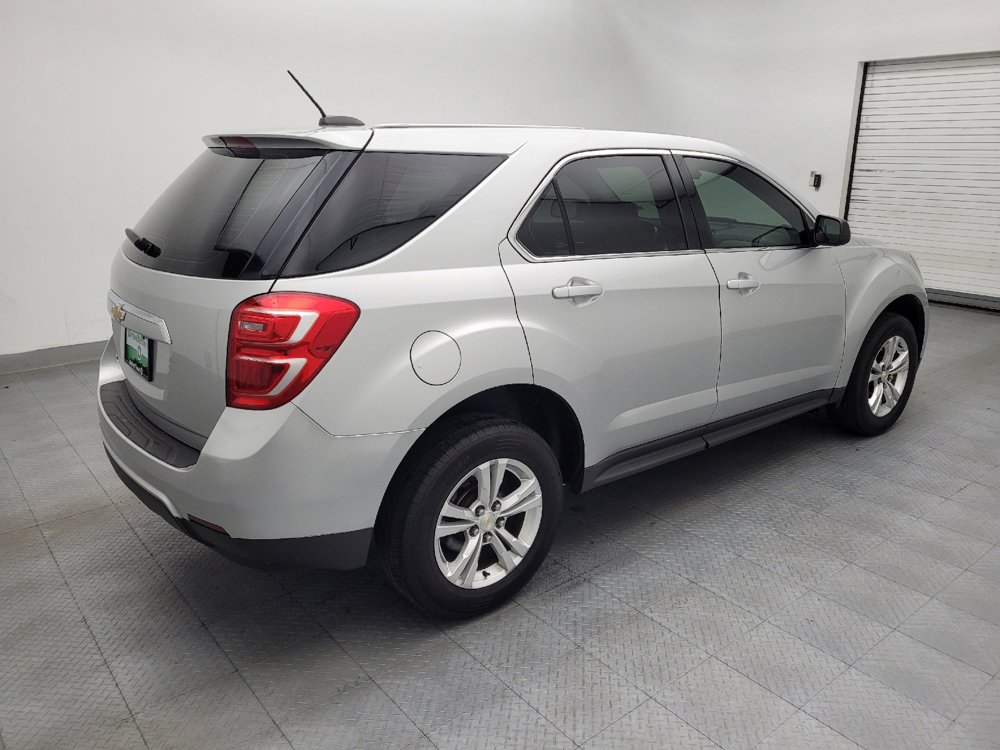 Used 2017 Chevrolet Equinox LS FWD image 10