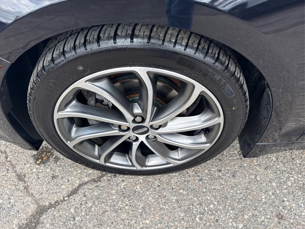 Used 2019 Lincoln MKZ Reserve w/ Reserve Plus Package image 19