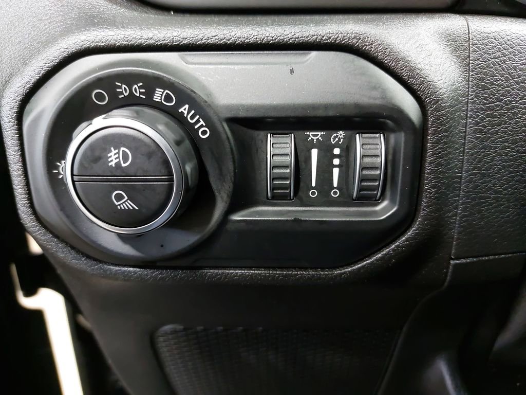 Used 2020 Jeep Gladiator Sport w/ Quick Order Package 24S image 24