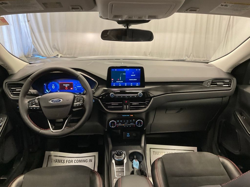 Used 2022 Ford Escape SEL w/ SEL Stealth AWD Package image 7