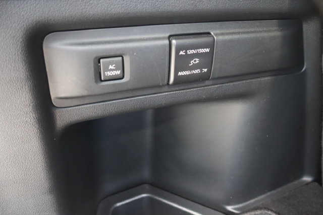 Used 2024 MAZDA CX-90 Plug-In Hybrid w/ Premium Pkg AWD/4WD image 25