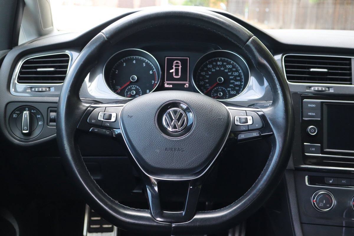 Used 2018 Volkswagen Golf Alltrack S AWD/4WD image 18