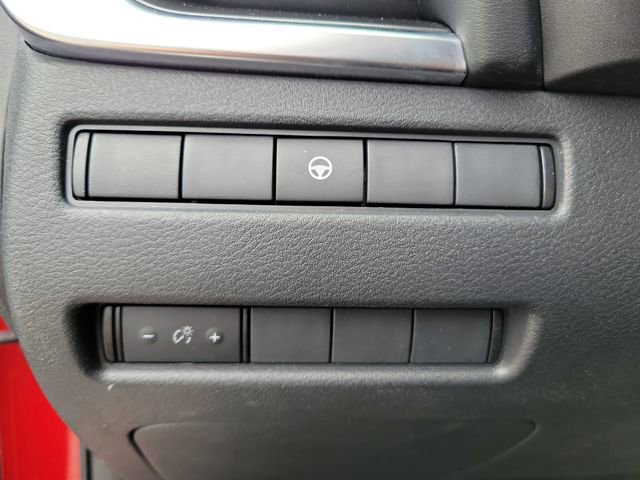 Used 2022 Nissan Rogue SV image 21
