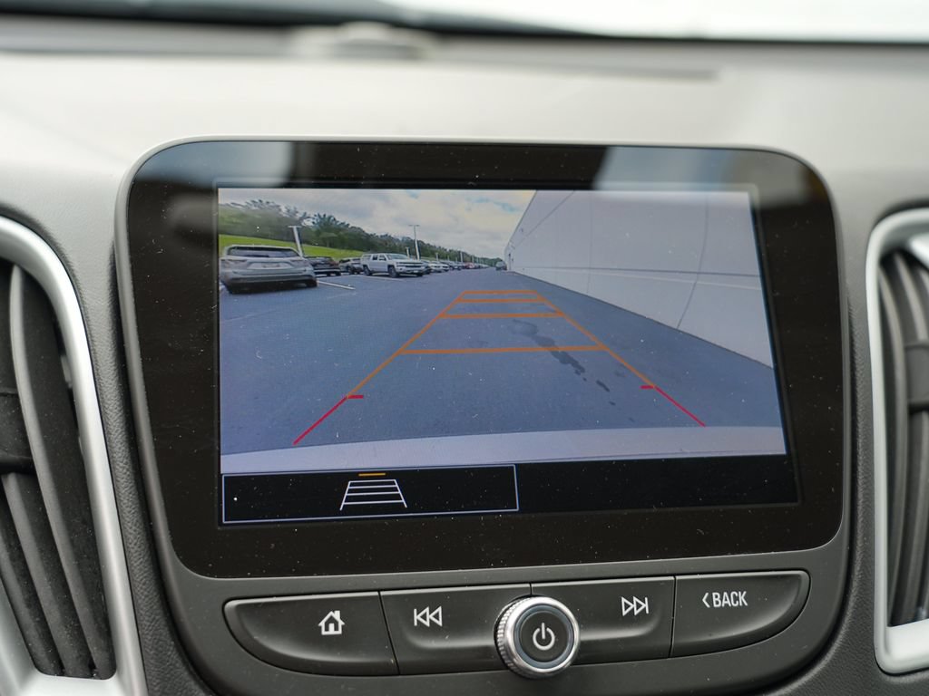 Used 2023 Chevrolet Malibu LT FWD image 35