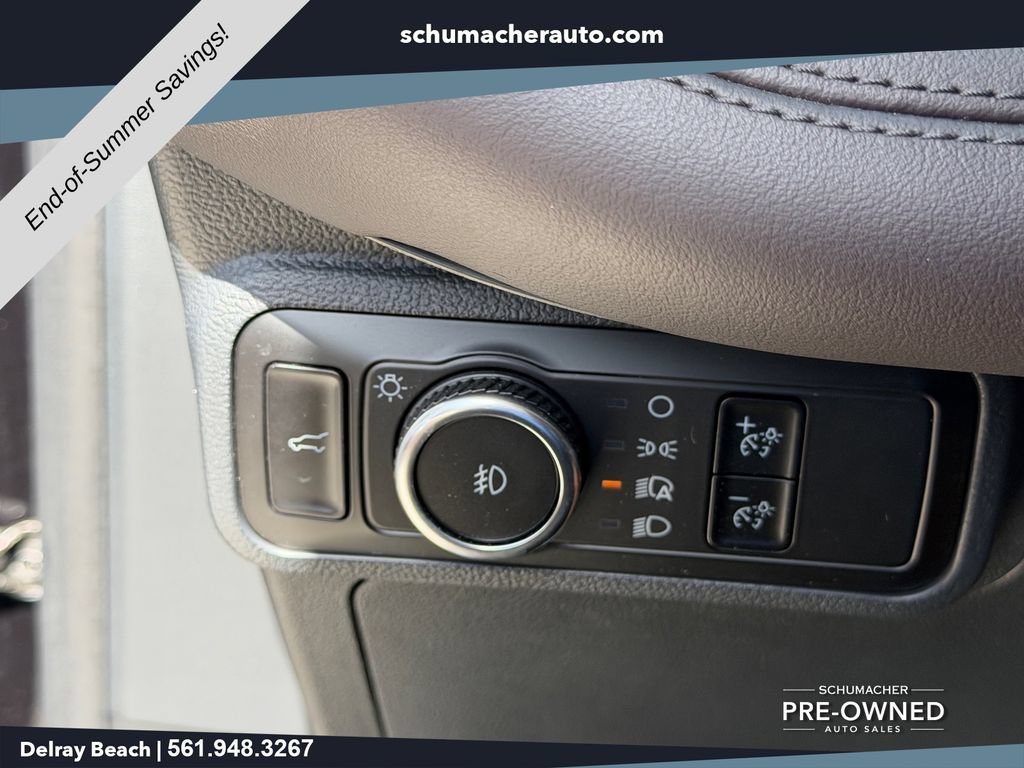 Used 2025 Ford Explorer Platinum w/ Ultimate Package RWD image 22