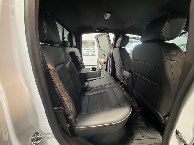 Used 2026 GMC Canyon Denali AWD/4WD image 14