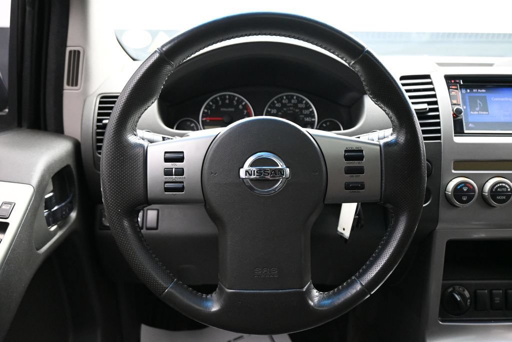 Used 2006 Nissan Pathfinder SE w/ (P01) Se Premium Pkg AWD/4WD image 16