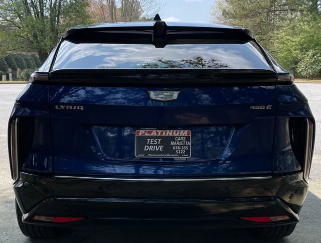 Used 2024 Cadillac Lyriq Tech image 7