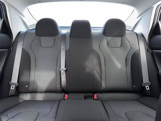 New 2026 Hyundai Elantra SE FWD image 16