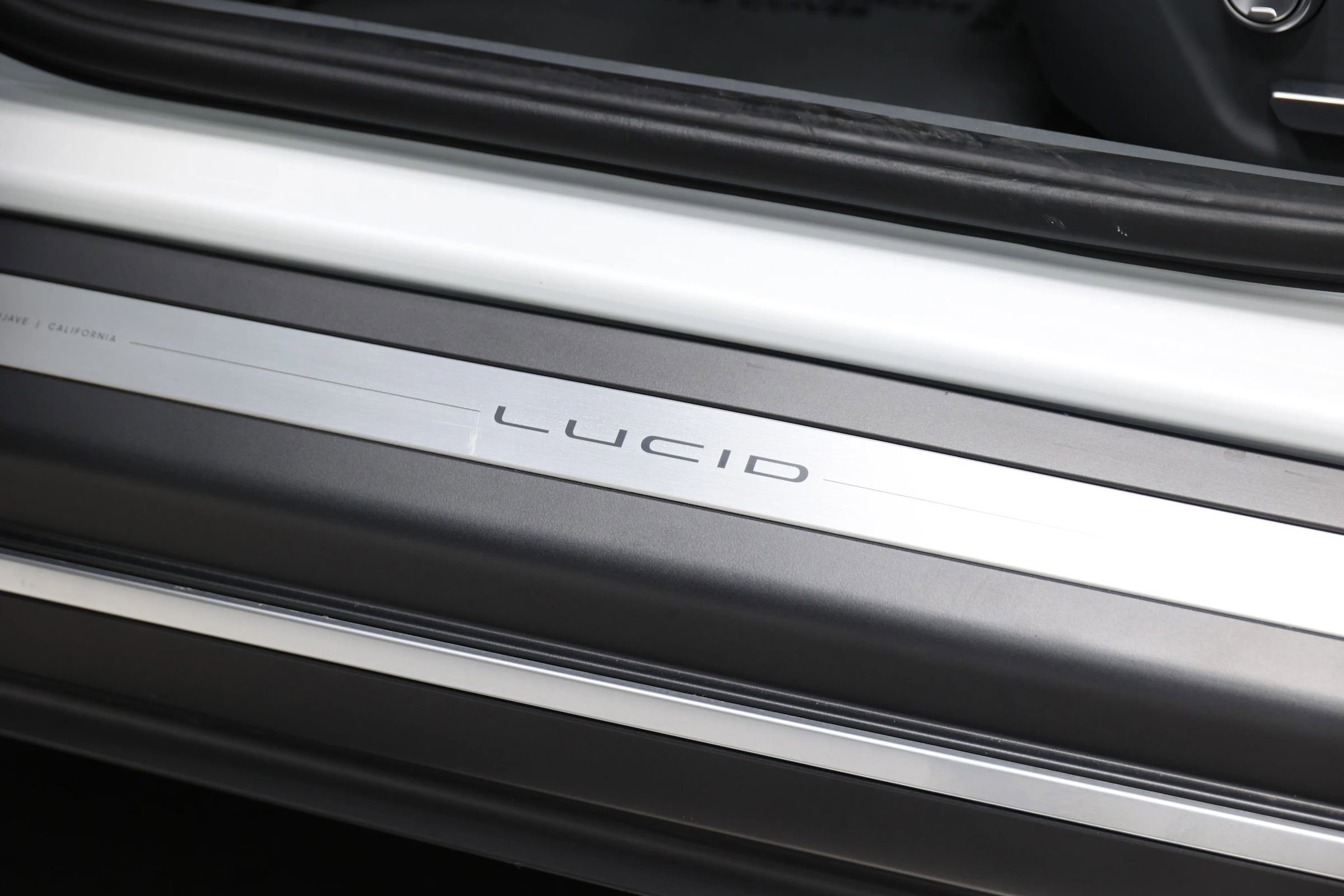 Used 2023 Lucid Air Grand Touring image 12