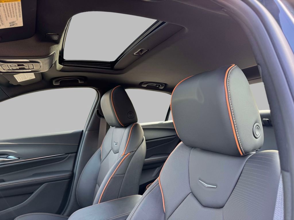 Used 2025 Cadillac CT4 V RWD image 24