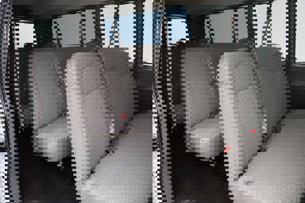 Used 2023 Chevrolet Express 3500 LS image 11