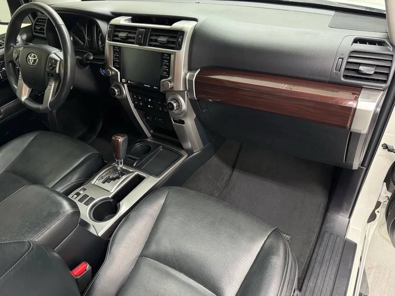 Used 2020 Toyota 4Runner Limited RWD image 11