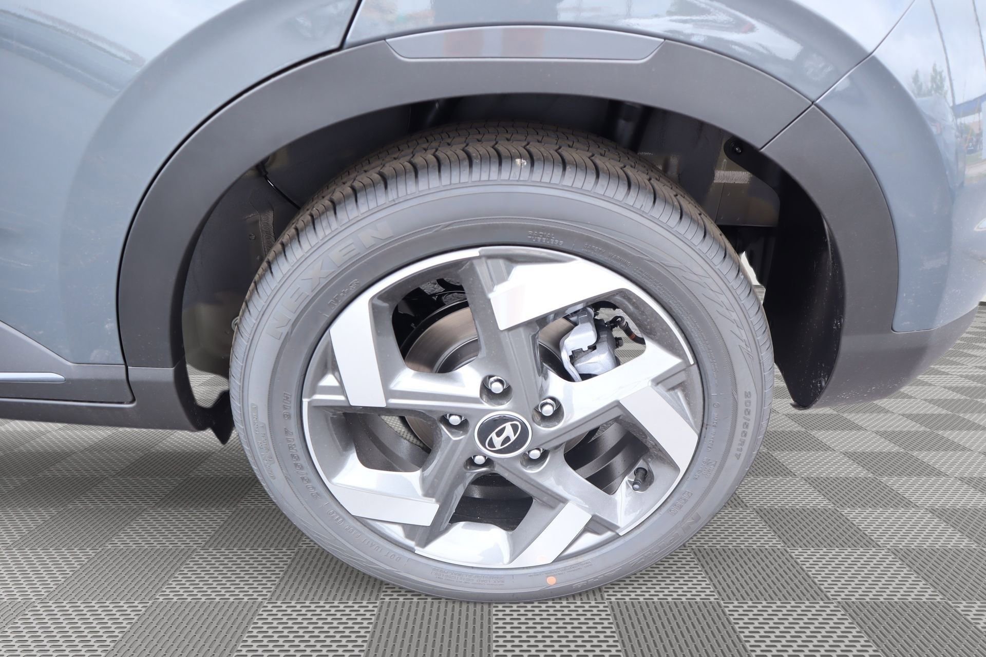 New 2026 Hyundai Venue SEL FWD image 5