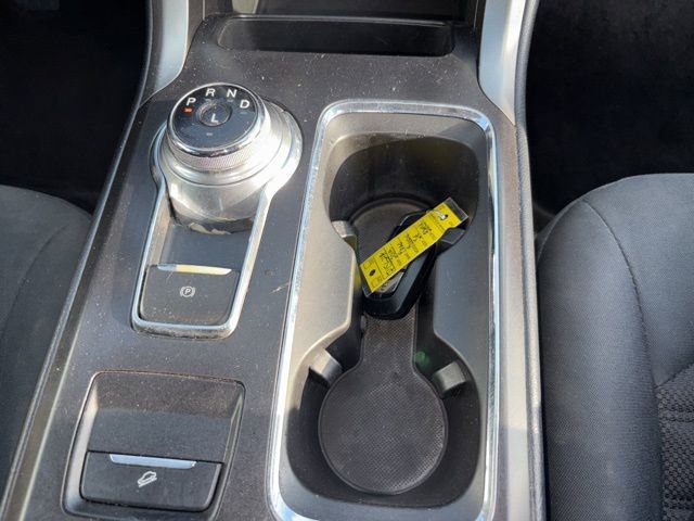 Used 2018 Ford Fusion SE FWD image 10