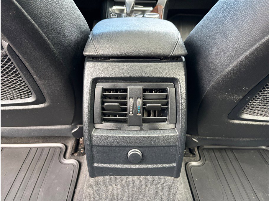 Used 2015 BMW 328i xDrive Wagon image 38