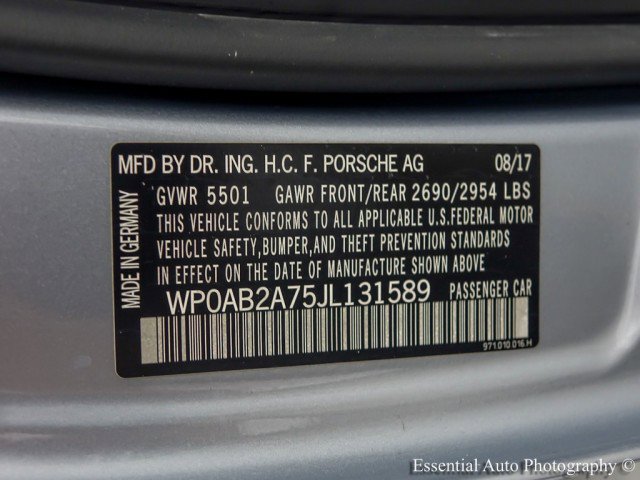 Used 2018 Porsche Panamera 4S image 33