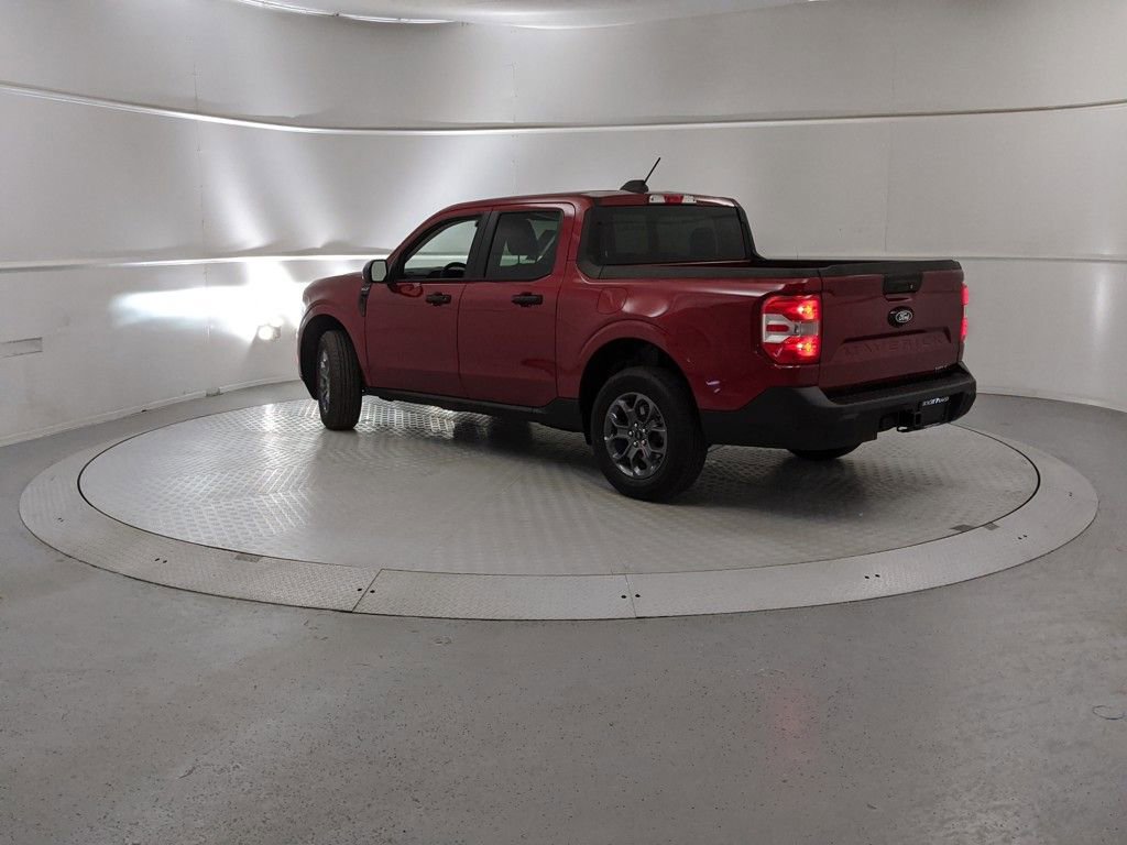 New 2025 Ford Maverick XLT w/ XLT Luxury Package image 4