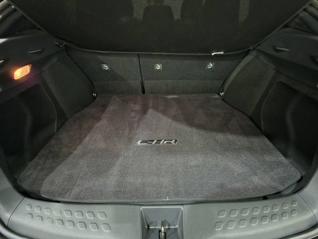 Used 2021 Toyota C-HR LE FWD image 21