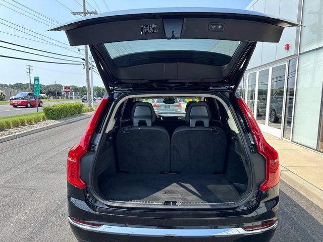 Certified 2024 Volvo XC90 B6 Plus AWD/4WD image 11