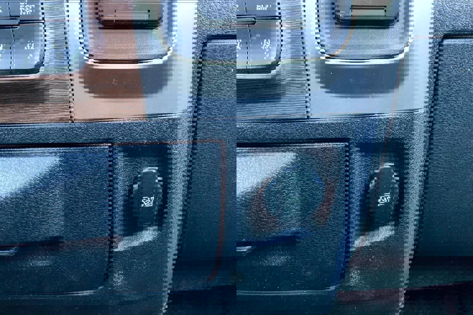 Used 2016 RAM 2500 Laramie image 35