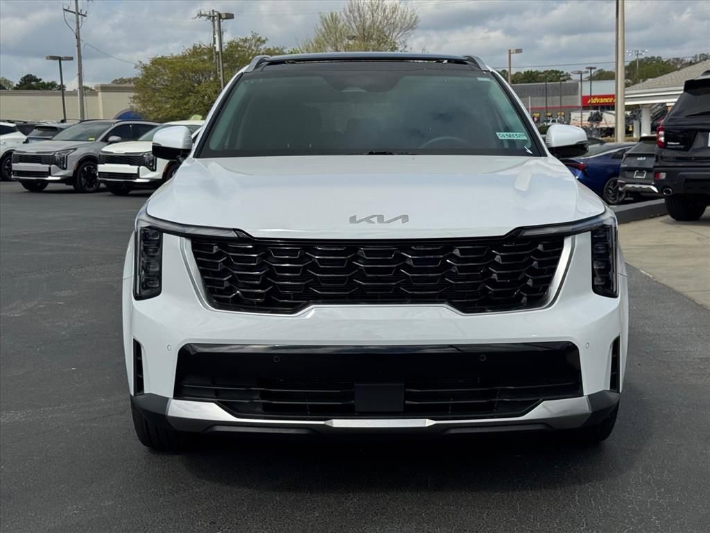 Certified 2025 Kia Sorento S w/ Panoramic Sunroof Package image 8