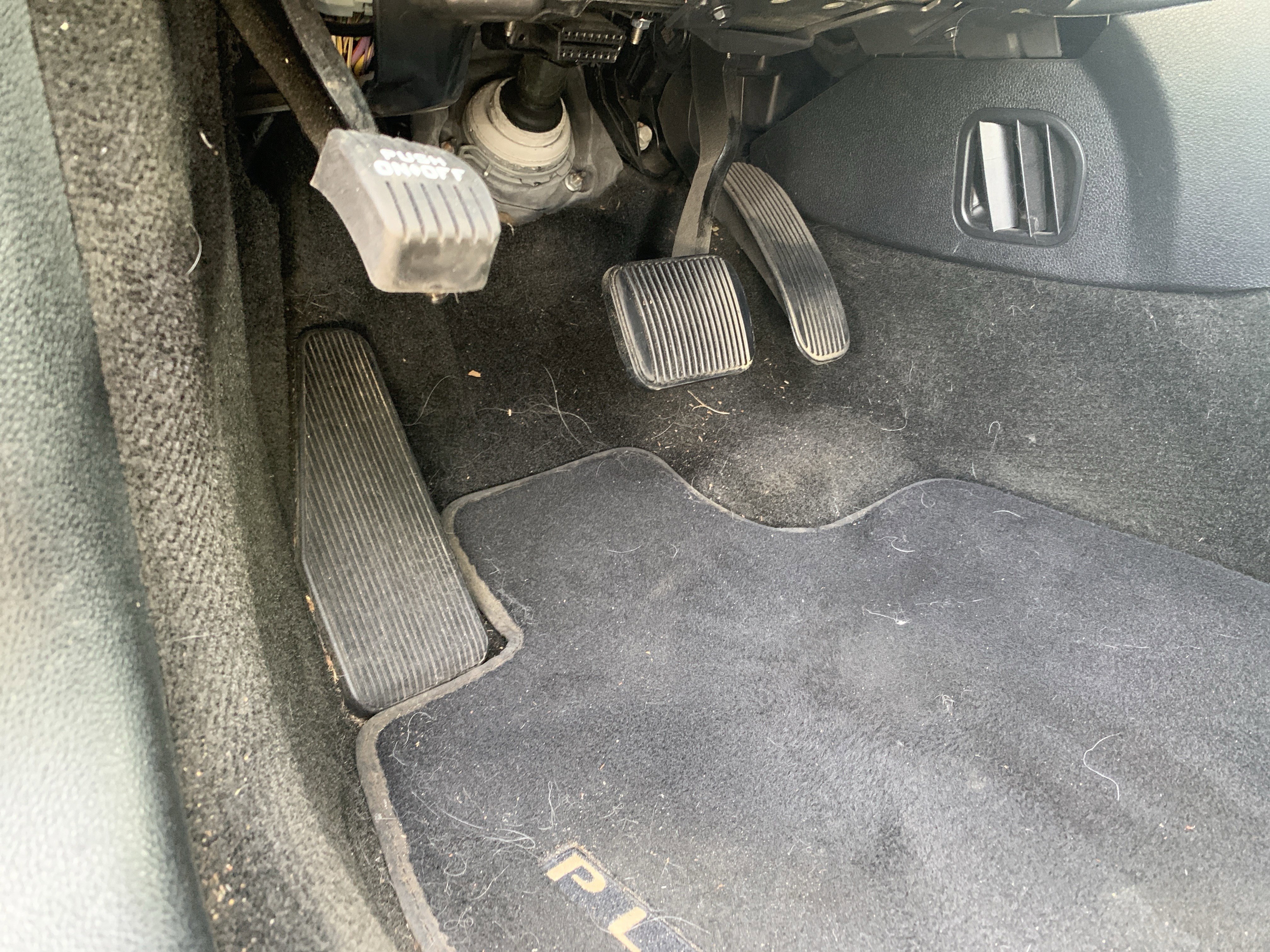 Used 2017 Ford Explorer Platinum image 17