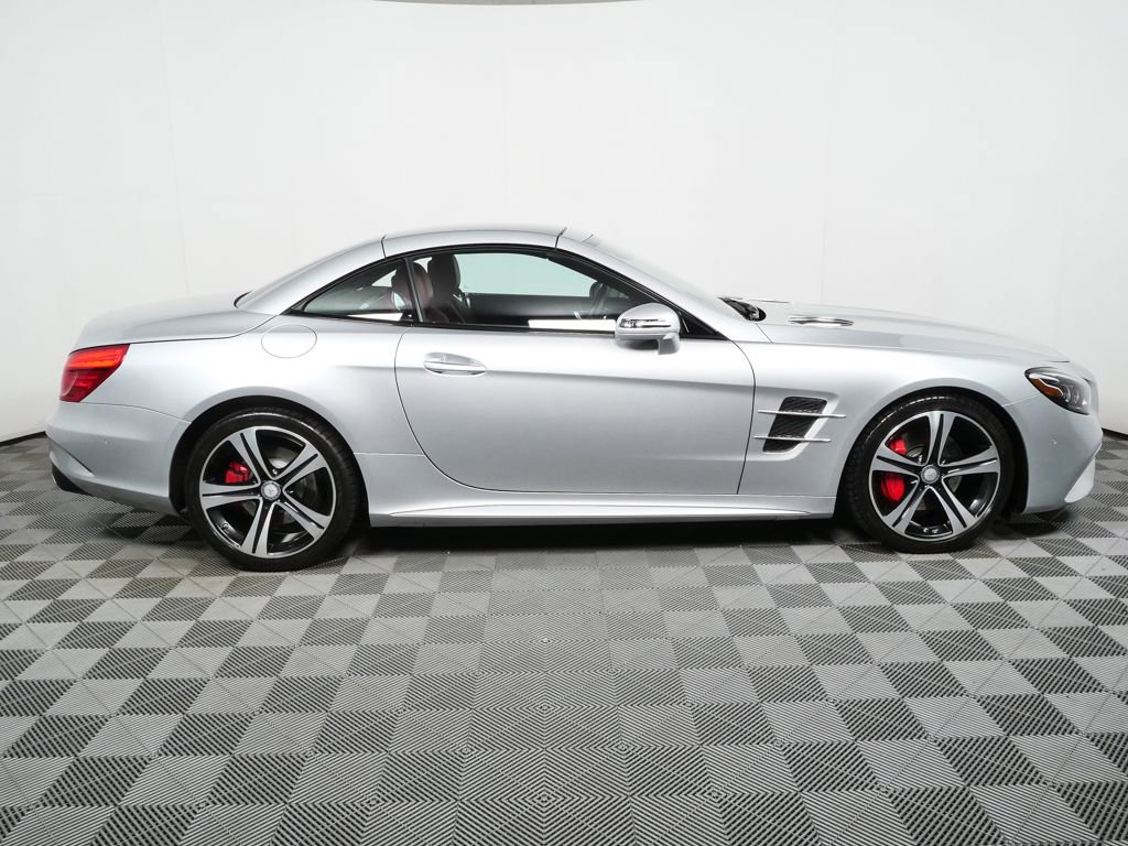 Used 2017 Mercedes-Benz SL 450 image 30