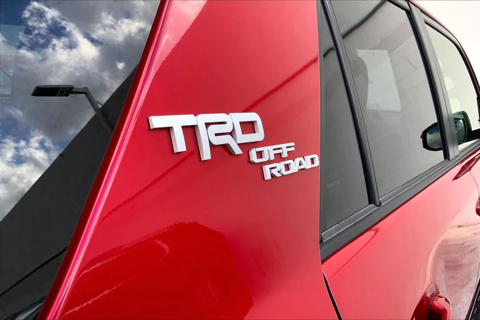 Used 2024 Toyota 4Runner TRD Off-Road AWD/4WD image 7