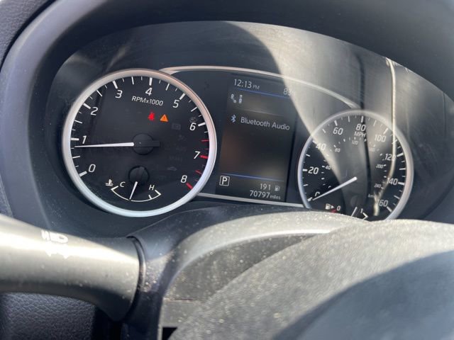 Used 2019 Nissan Sentra SV w/ Special Edition Package FWD image 5