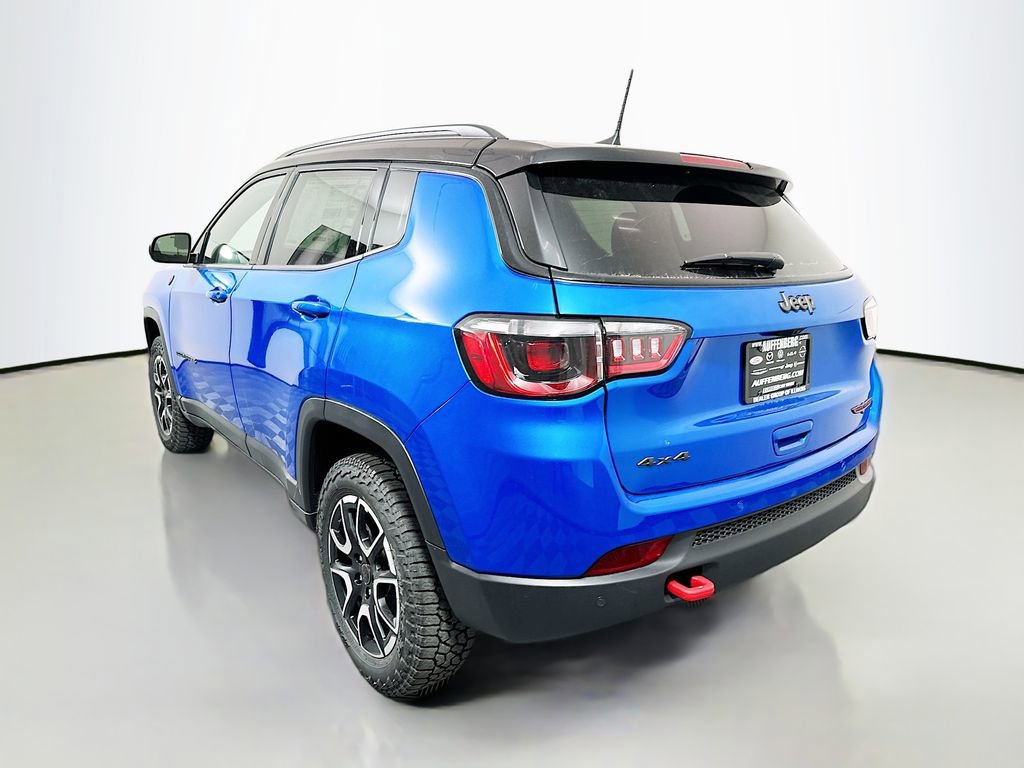 New 2026 Jeep Compass Trailhawk w/ Sun, Sound & Navigation Group image 5