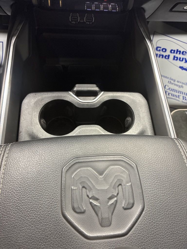 Used 2024 RAM 1500 Laramie image 22