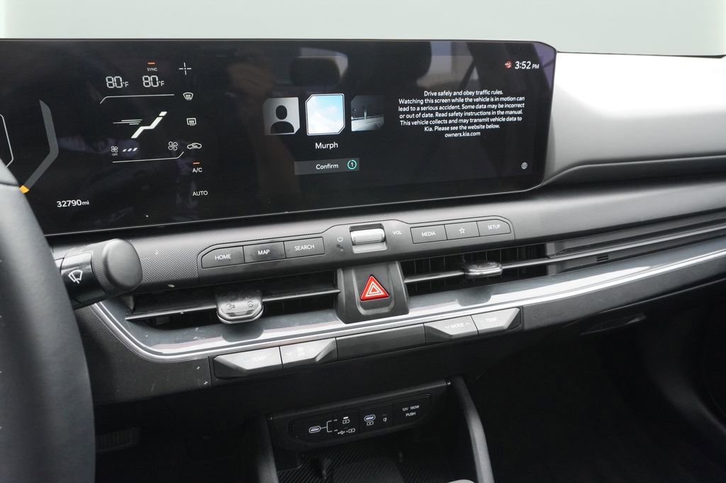 Used 2025 Kia K4 EX FWD image 21