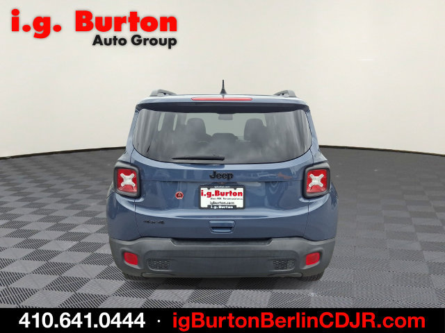 Used 2023 Jeep Renegade Trailhawk AWD/4WD image 5