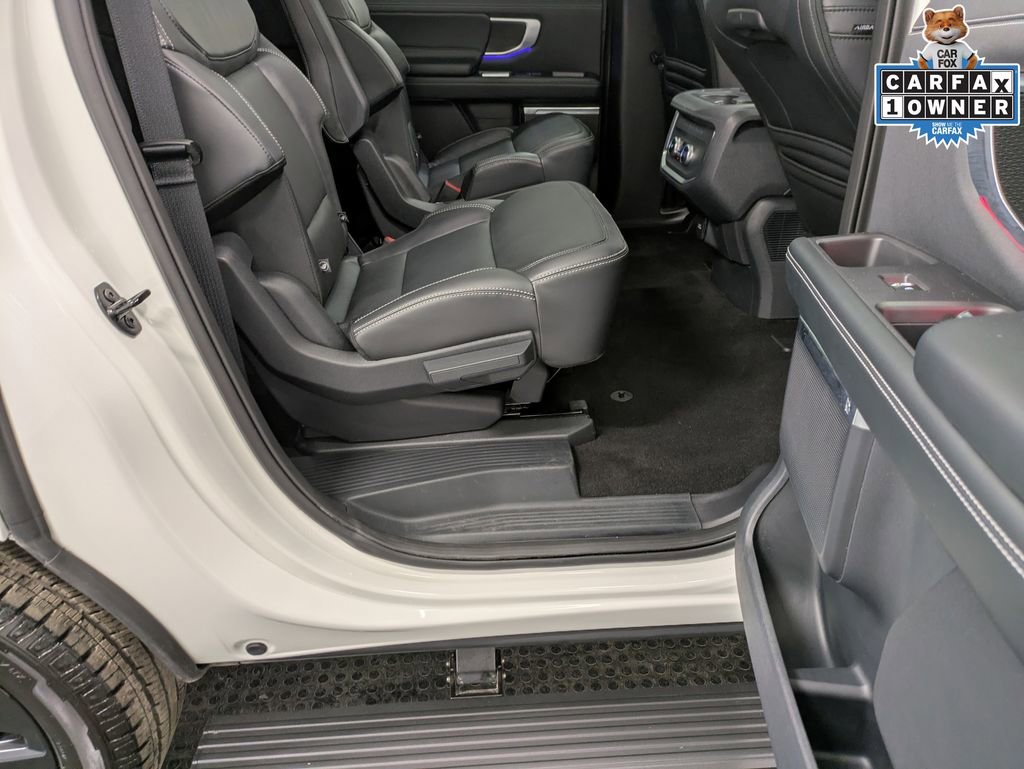 Used 2025 Ford Expedition Max Platinum w/ Stealth Appearance Package AWD/4WD image 26