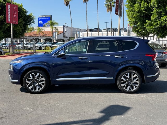 Used 2023 Hyundai Santa Fe Calligraphy FWD image 4