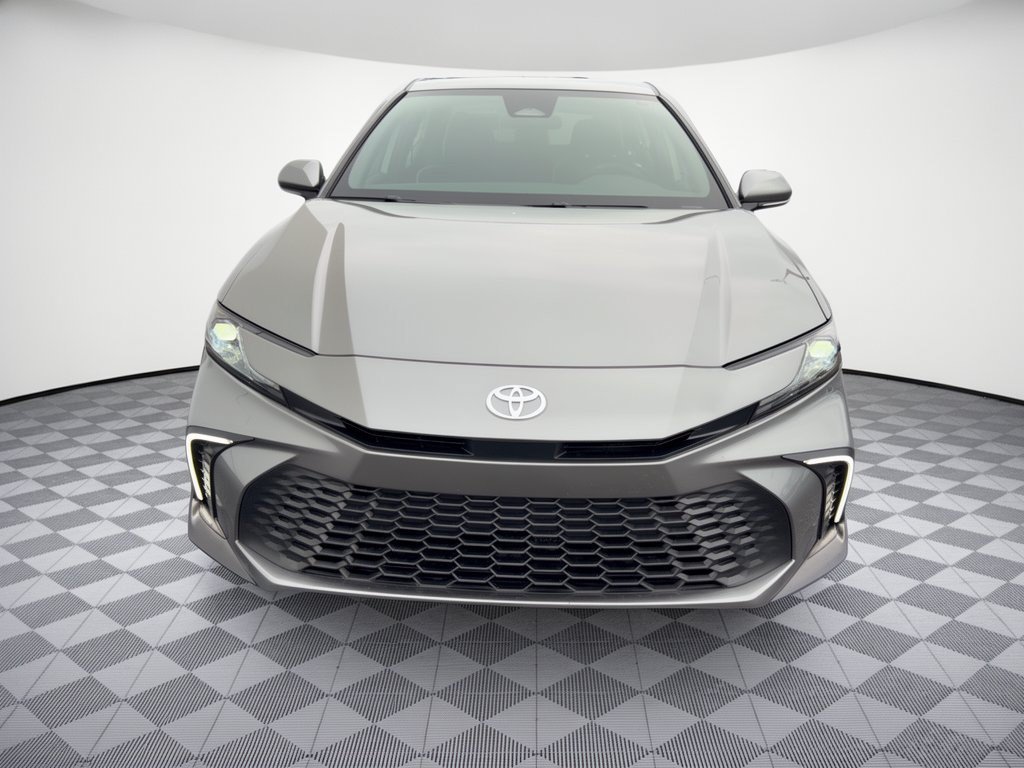Used 2026 Toyota Camry SE FWD image 6