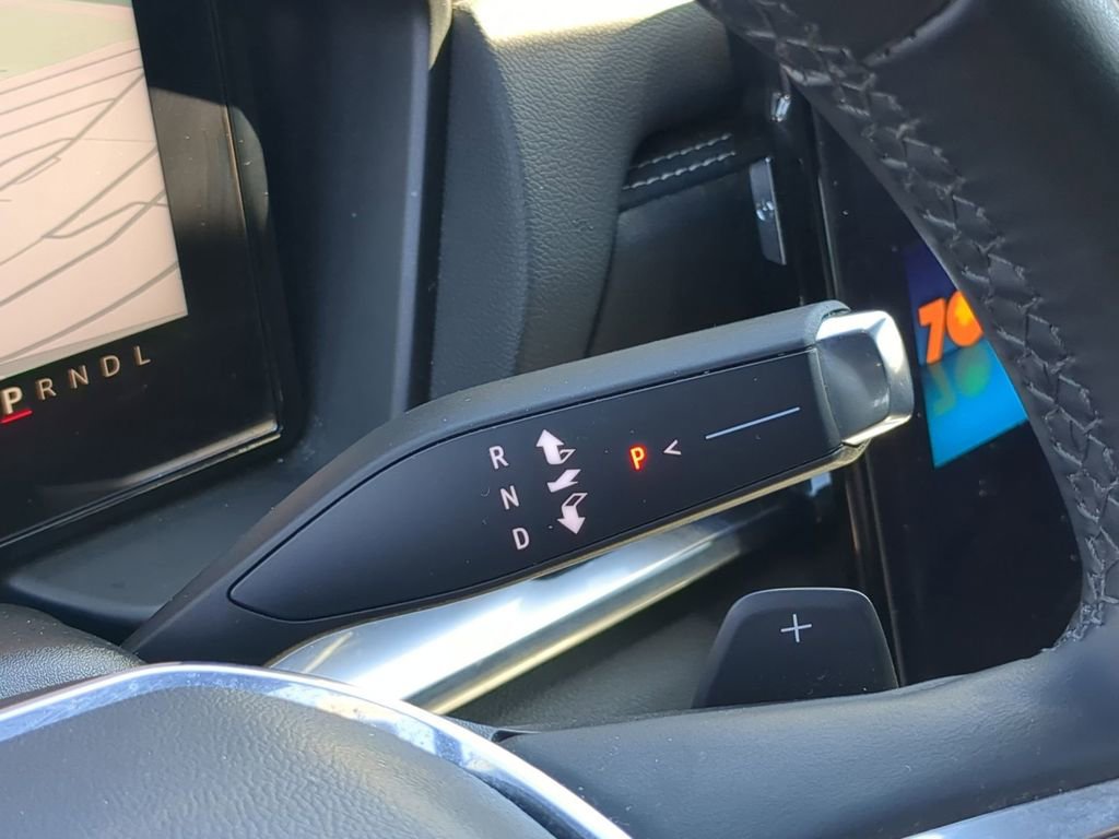 Used 2025 GMC Terrain Elevation image 19