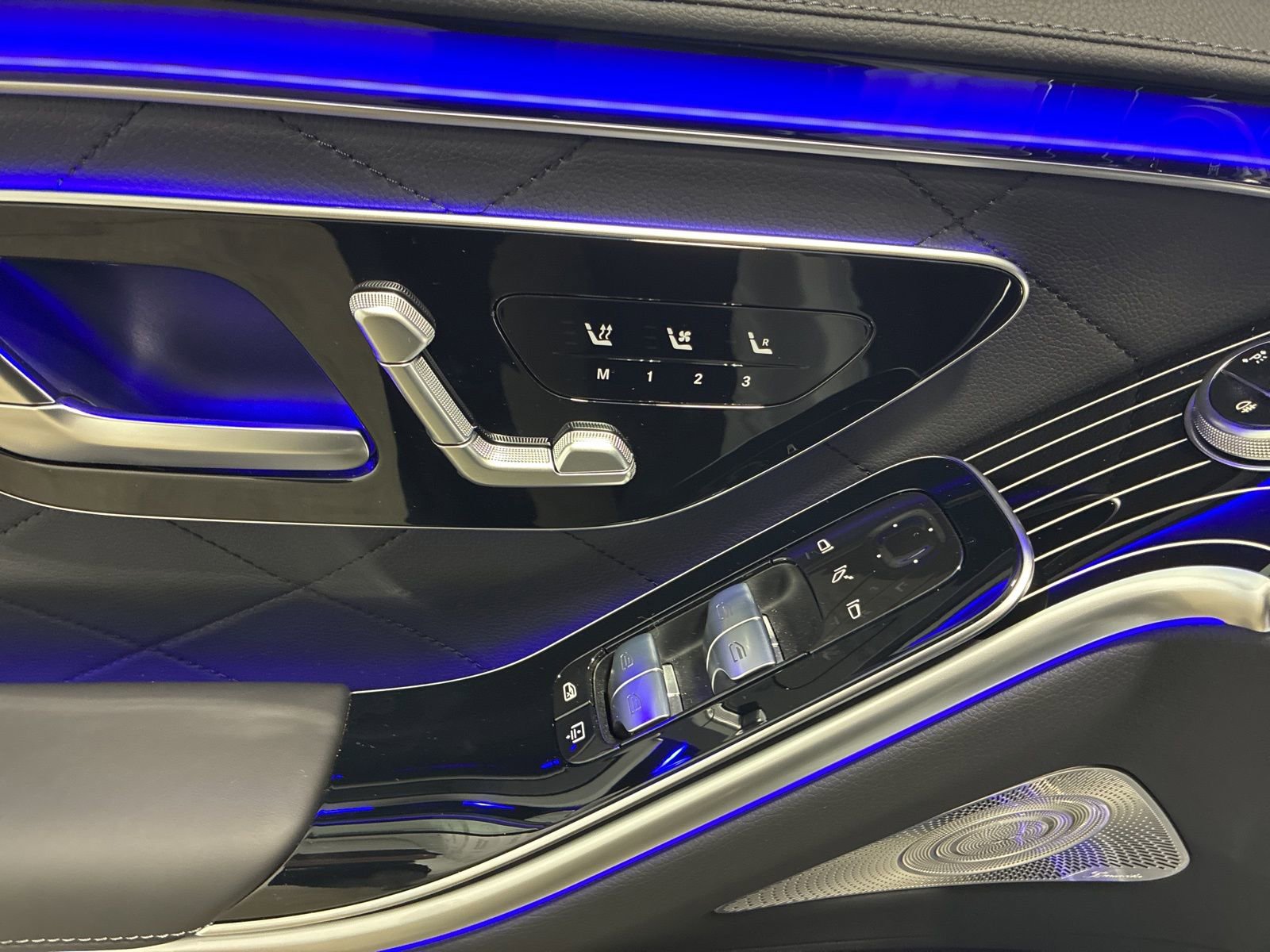 New 2026 Mercedes-Benz S 580 4MATIC Sedan image 9