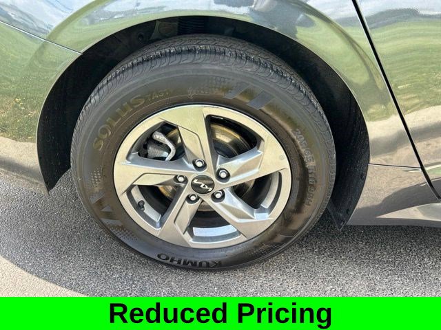 Used 2024 Kia K5 LXS FWD image 47