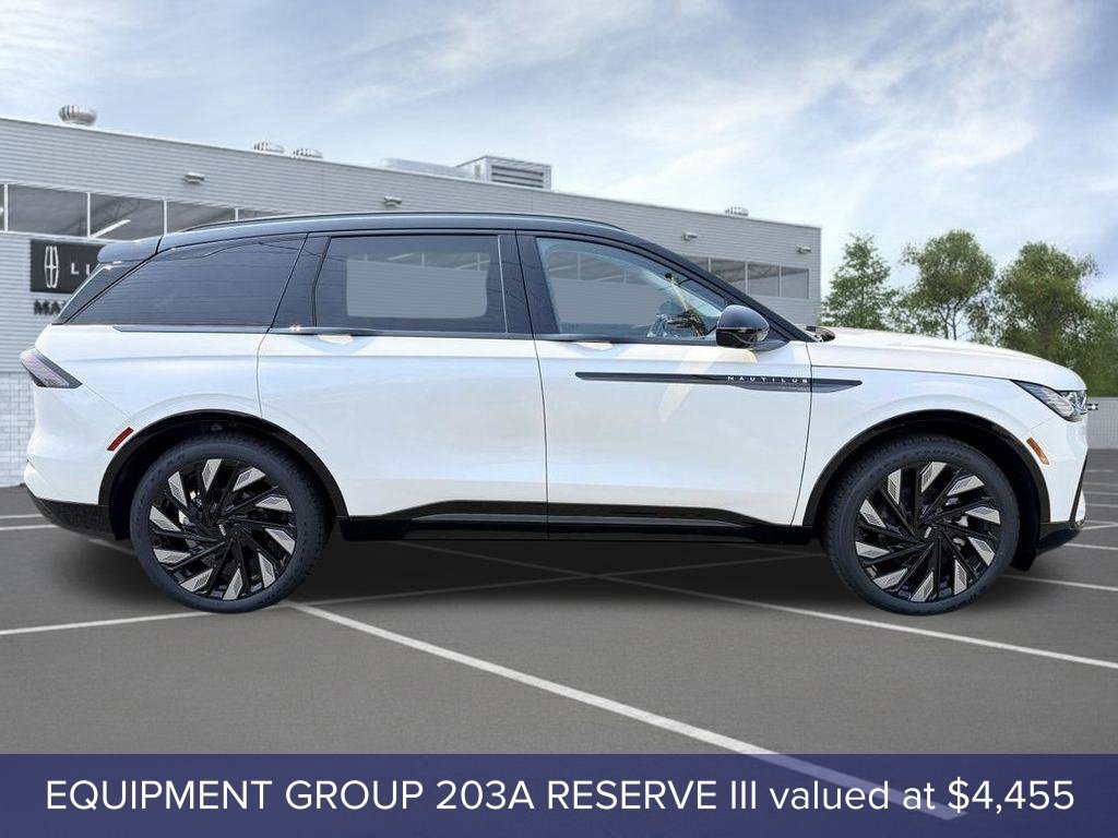 New 2026 Lincoln Nautilus Reserve AWD/4WD image 3