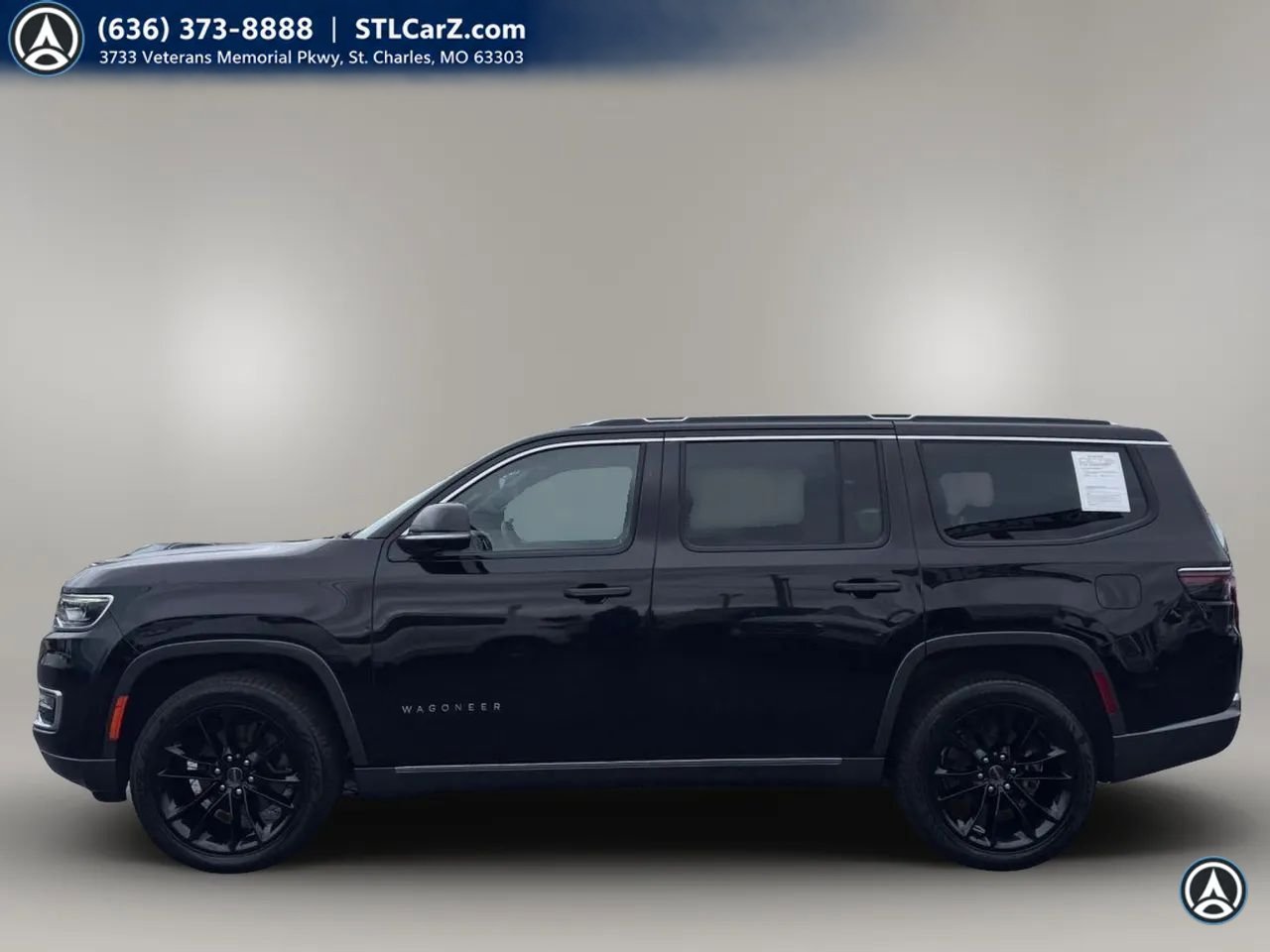 Used 2022 Jeep Wagoneer Series III w/ Premium Group I AWD/4WD image 6